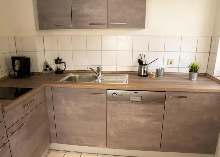 Fullhouse Apartman *